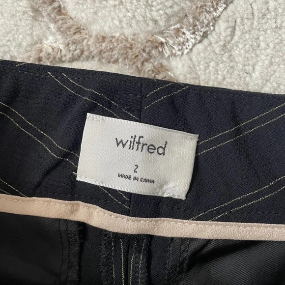 Aritzia Wilfred  Tie-Front Jallade Cropped High Waisted Pant Pinstripe Size 2 - Picture 7 of 8